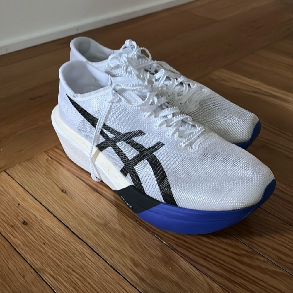 ASICS Metaspeed Sky Tokyo men’s 10.5